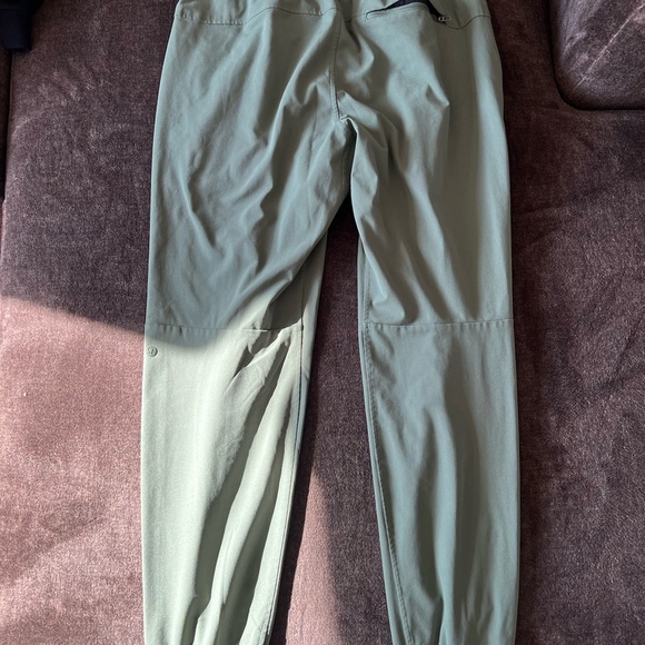 COPY - Men’s Lululemon ABC jogger size L (green) - Picture 2 of 3